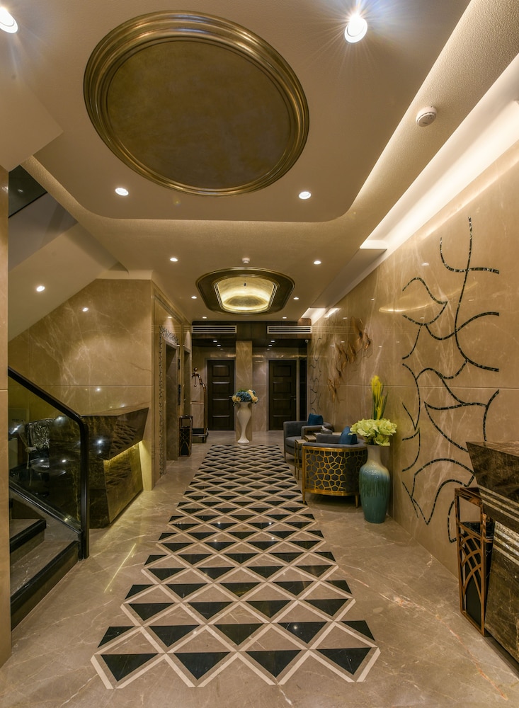 hotel orient regency