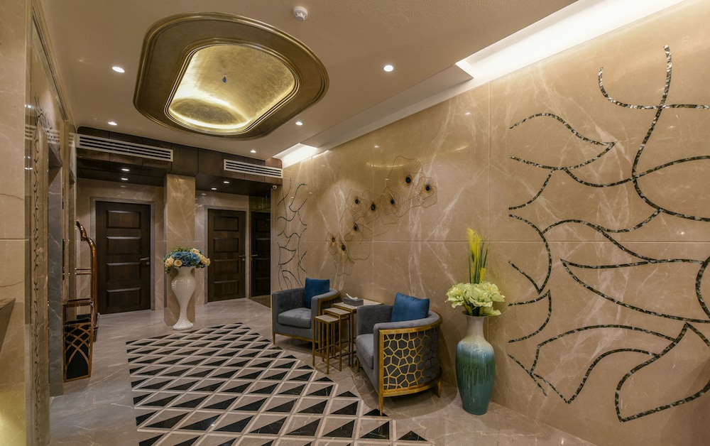 hotel orient regency