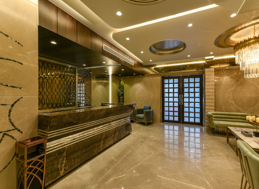 hotel orient regency