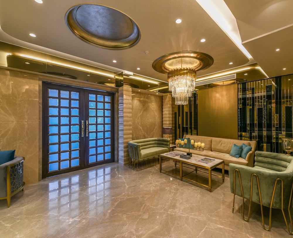 hotel orient regency