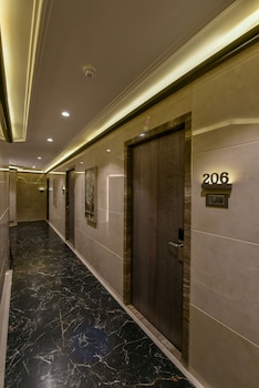 hotel orient regency