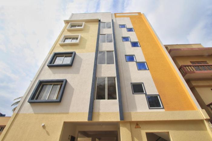 oyo 9419 manu residency