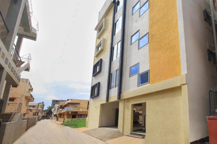 oyo 9419 manu residency