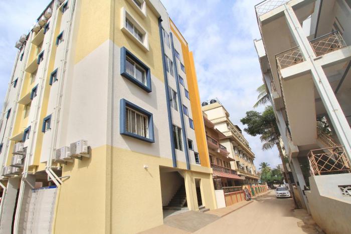 oyo 9419 manu residency