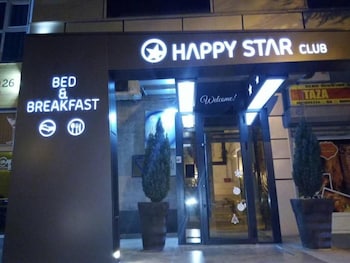 happy star club