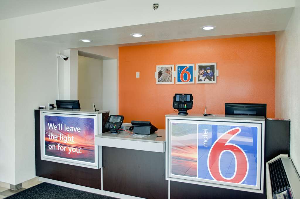motel 6 gulfport ms airport