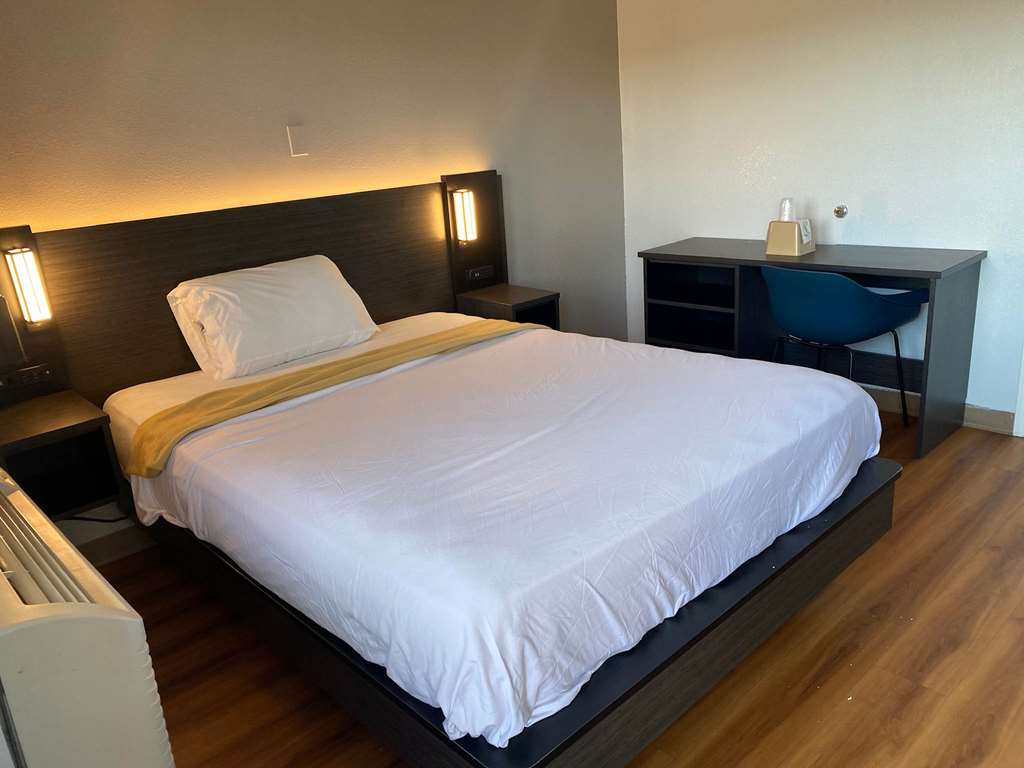 motel 6 gulfport ms airport