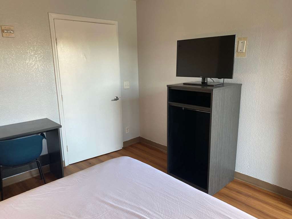 motel 6 gulfport ms airport