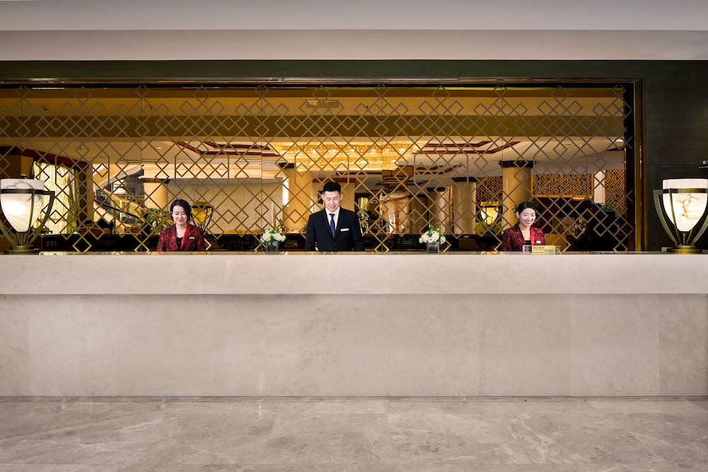 crowne plaza ordos by ihg