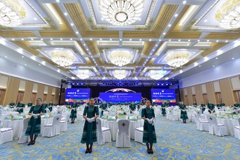 Crowne Plaza Ordos By Ihg,Ordos>>Dongsheng,4 star