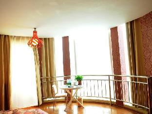 greentree inn suzhou taicang liuhe passenger stati