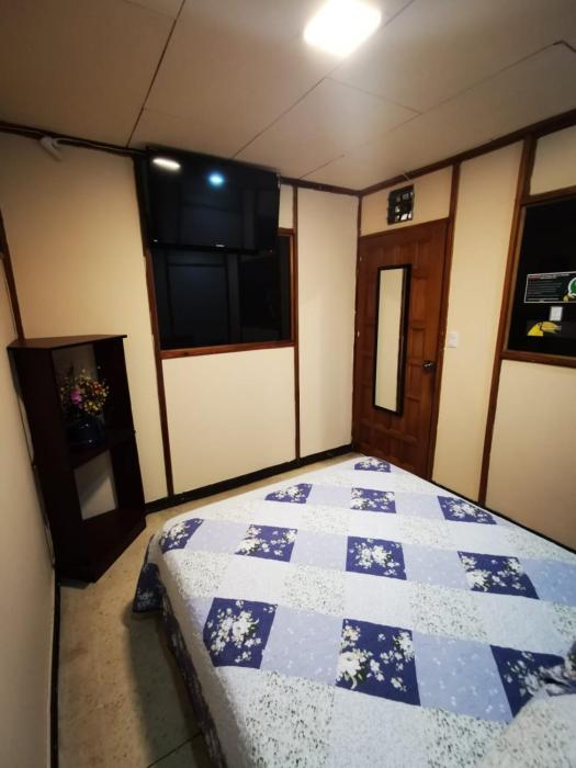 toucan hostel