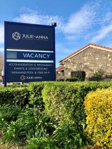 Julie-Anna Inn, Bendigo,Near Golden Dragon Museum,4 star