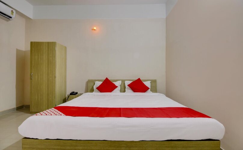 hotel town and country inn