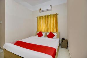 Hotel Town And Country Inn,Ganeshguri,3 star