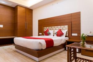 Hotel Sm Palace,Jasola, Delhi,3 star