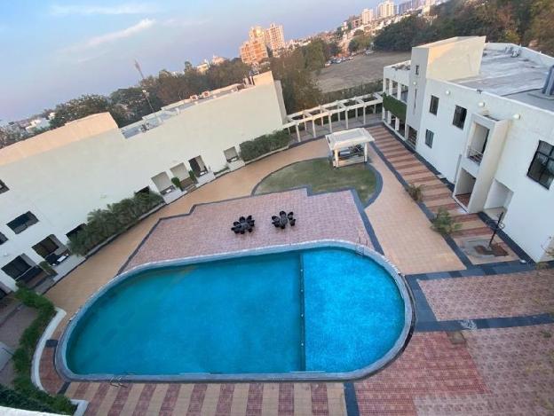 neels city resort