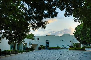 neels city resort