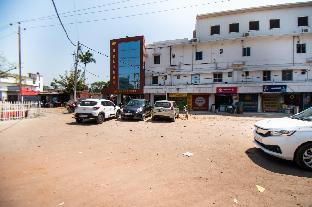 hotel holiday international