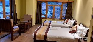 punakha residency