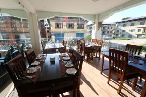 punakha residency