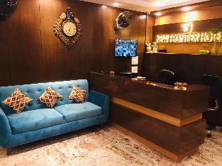 hotel new frontier