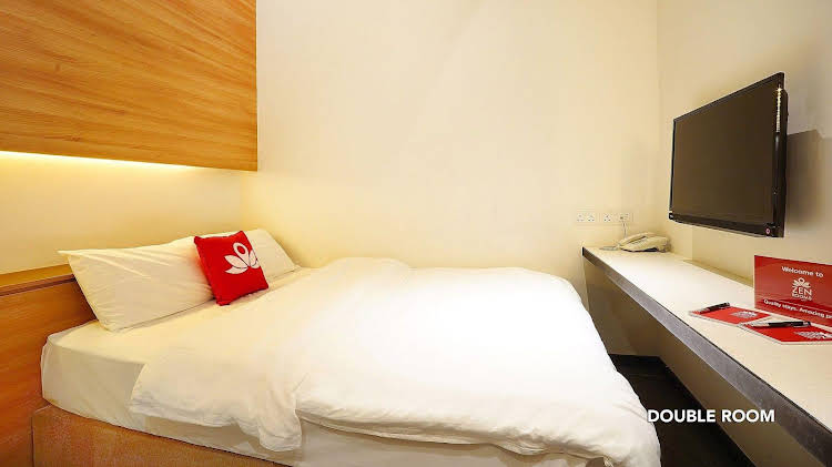 zen rooms arab street