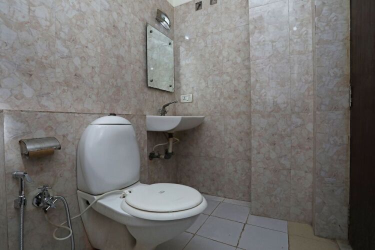 hotel vanya palace by wb inn