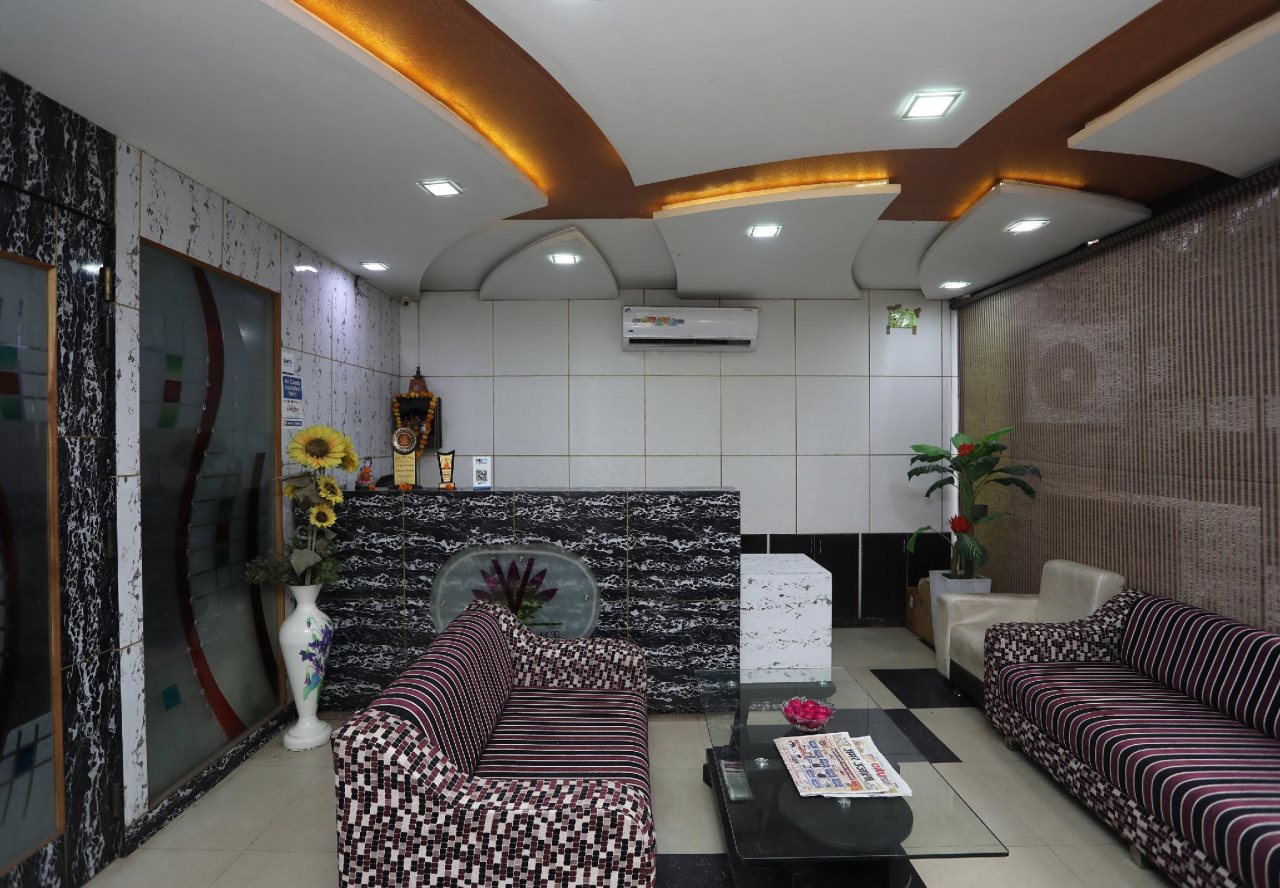 hotel vanya palace by wb inn