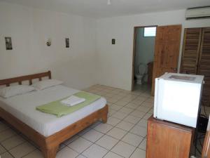 Mapi's Cabins,3.5 Km Oeste De Ferry En Paquera Puntarenas,1 star