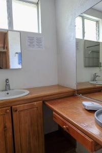 Mapi's Cabins,3.5 Km Oeste De Ferry En Paquera Puntarenas,1 star