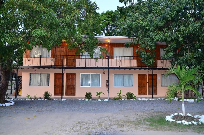 mapis cabins