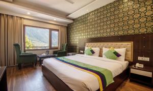 treebo ambika residency near hidimba devi temple