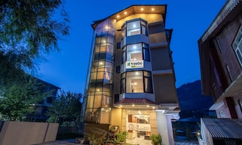 treebo ambika residency near hidimba devi temple