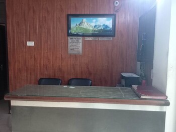 Akash Guest House,East Delhi>>Delhi,3 star