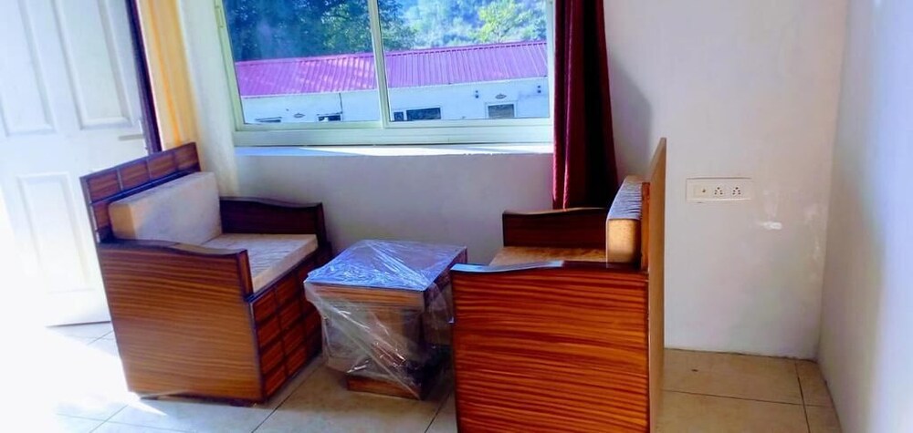 Morni Hills Resort,Kala Amb>>Chandigarh,3 star