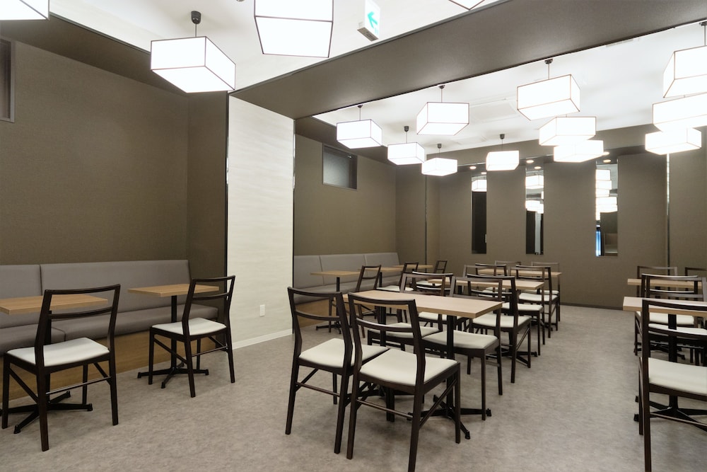 doutonbori crystal hotel