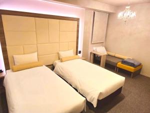 doutonbori crystal hotel