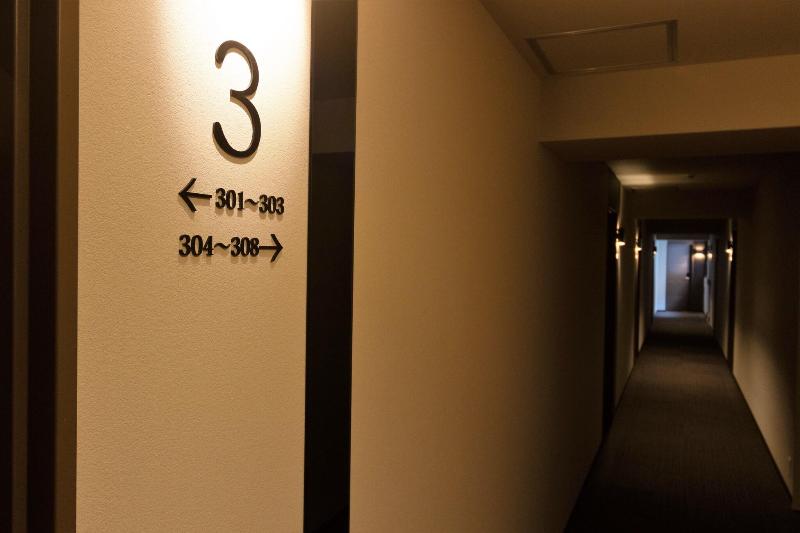 doutonbori crystal hotel