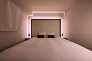 doutonbori crystal hotel