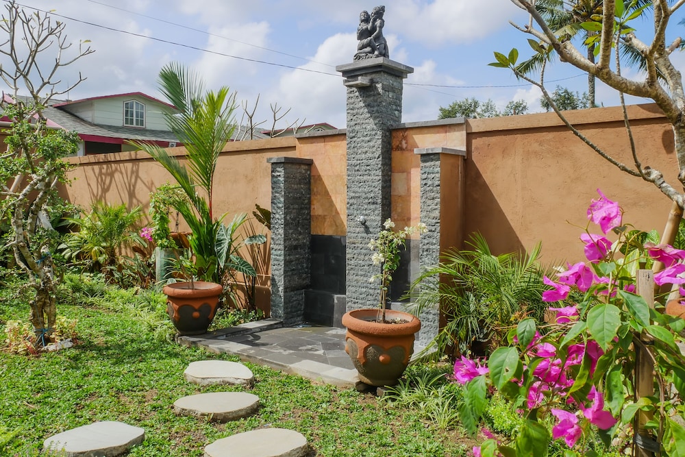 uma galih ubud villa