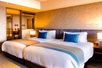 glamday style hotel and resort okinawa yomitan