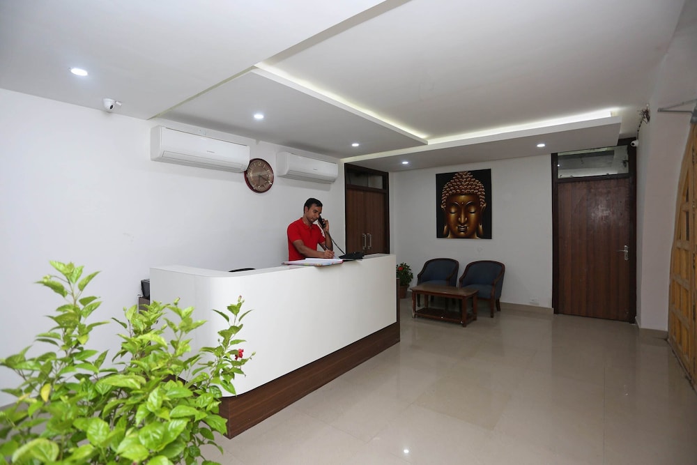 oyo flagship 18533 tulip inn