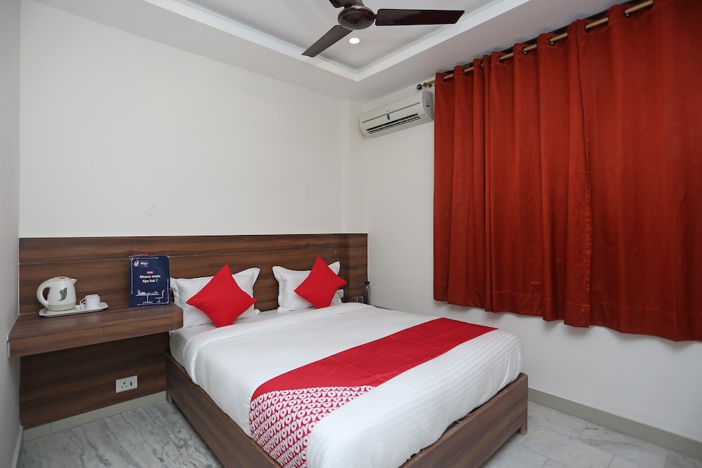 oyo flagship 18533 tulip inn