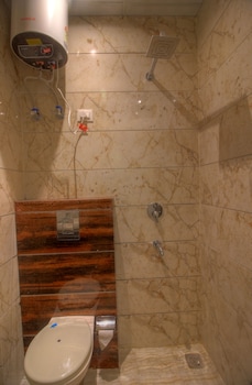 hotel paragon suites