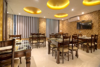 hotel paragon suites