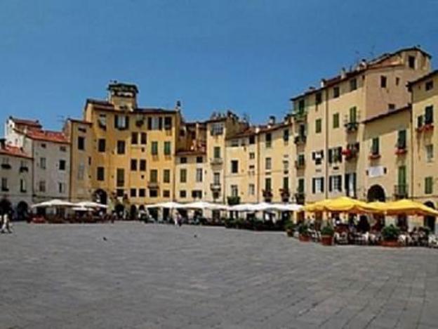 lucca