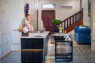 Blanc Smith Residence,Apsara Theatre>>Siem Reap,4 star