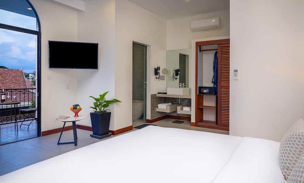 blanc smith residence