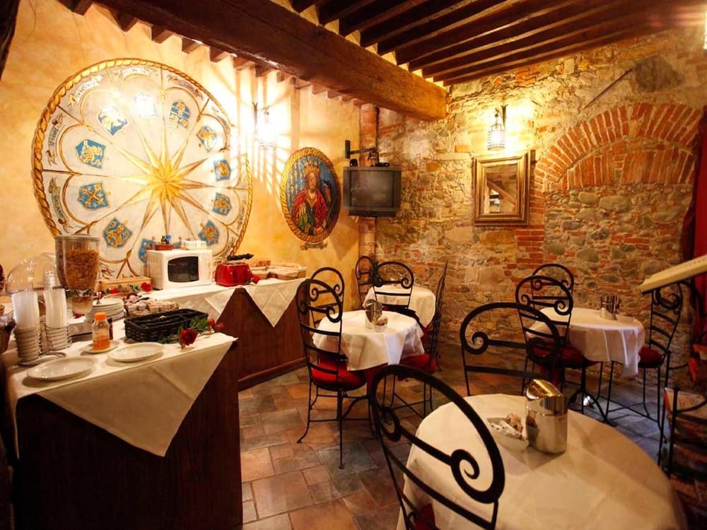 luxury corte di re artu